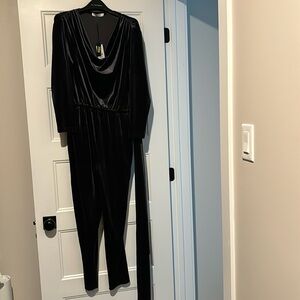 NWT Smash & Tess midnight black very velvet jumpsuit size M